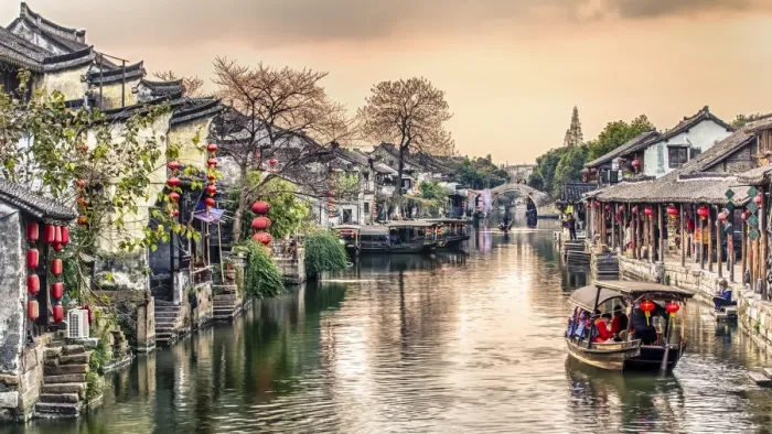 Framed Print : The canal town of Xitang Framed Print : The canal town of Xitang