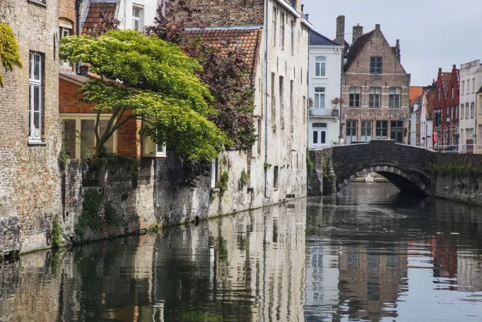 Framed Print : Canals of Bruges, Belgium Framed Print : Canals of Bruges, Belgium