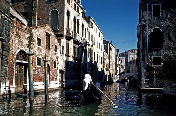 Framed Print : Canals in Venice Framed Print : Canals in Venice