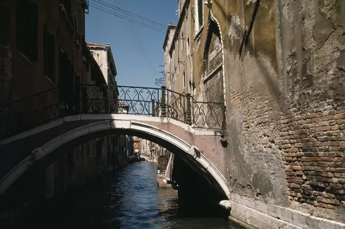 Framed Print : Canals in Venice Framed Print : Canals in Venice
