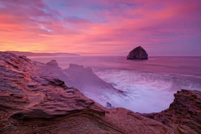 Framed Print : Cape Kiwanda, Oregon Framed Print : Cape Kiwanda, Oregon