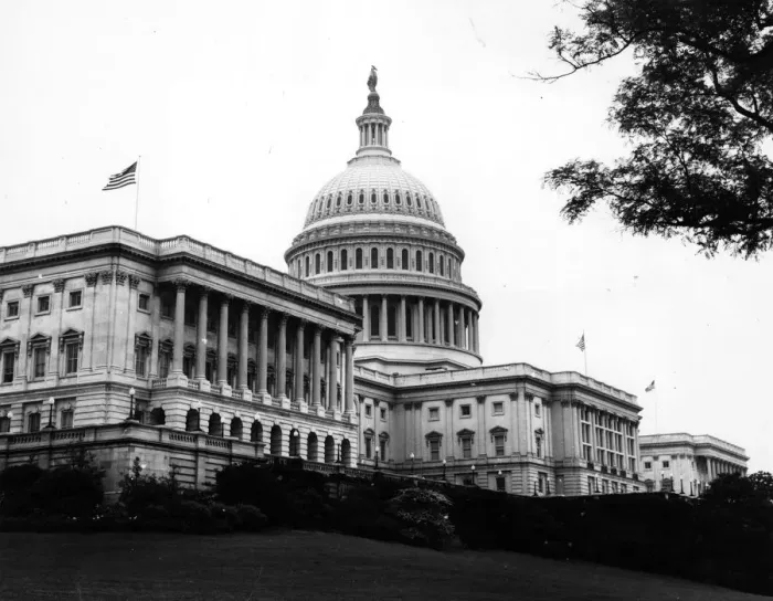 Framed Print : Capitol Building Framed Print : Capitol Building