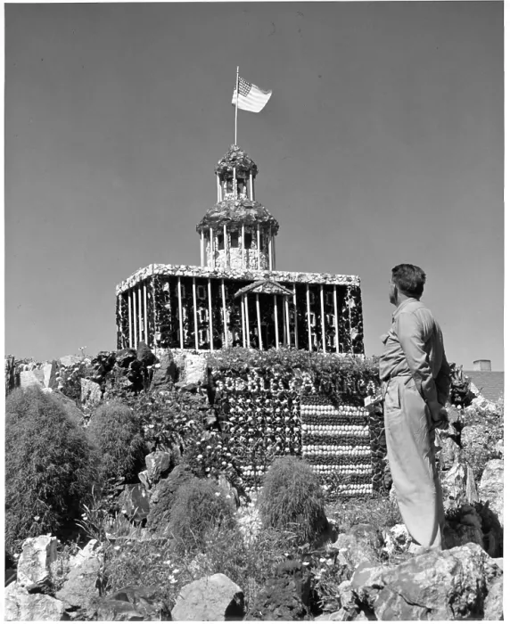 Framed Print : The Capitol at Peterson's Rock Garden In Bend, Oregon