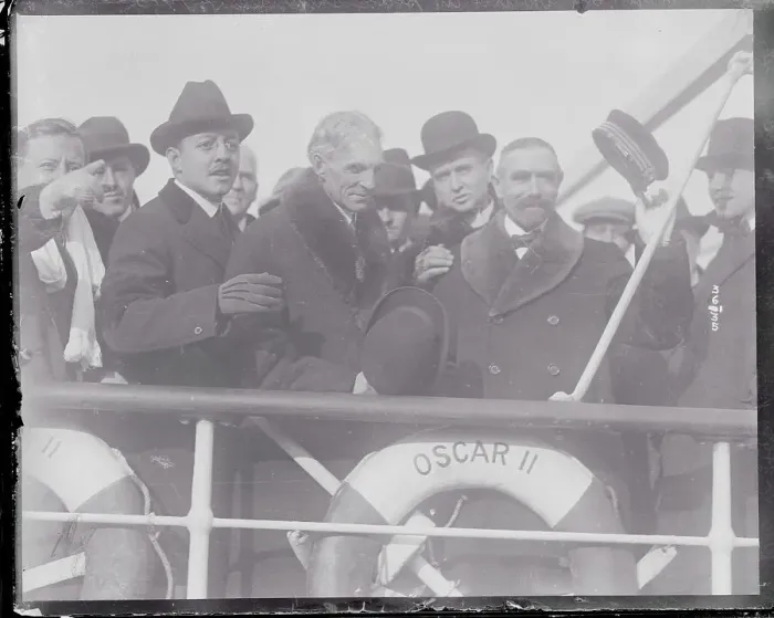 Framed Print : Captain Hempel and Henry Ford Framed Print : Captain Hempel and Henry Ford