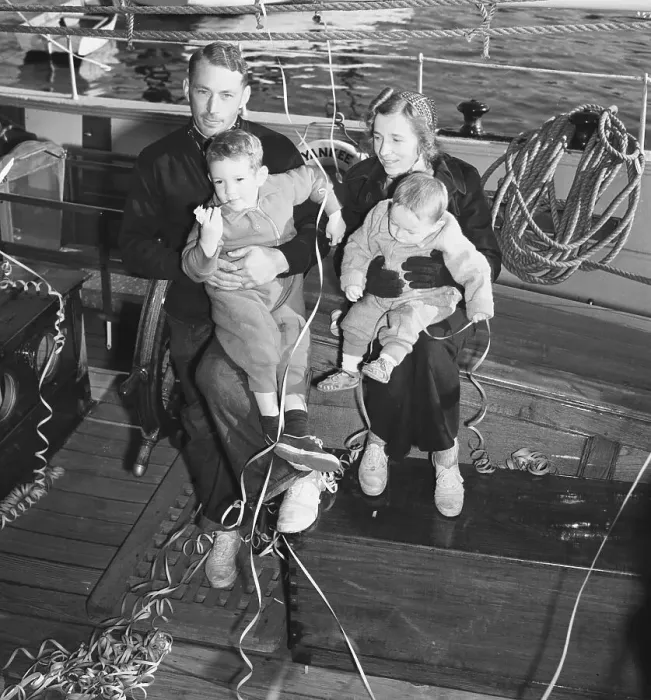 Framed Print : Captain Irving Johnson and Family Sailing on Cruise