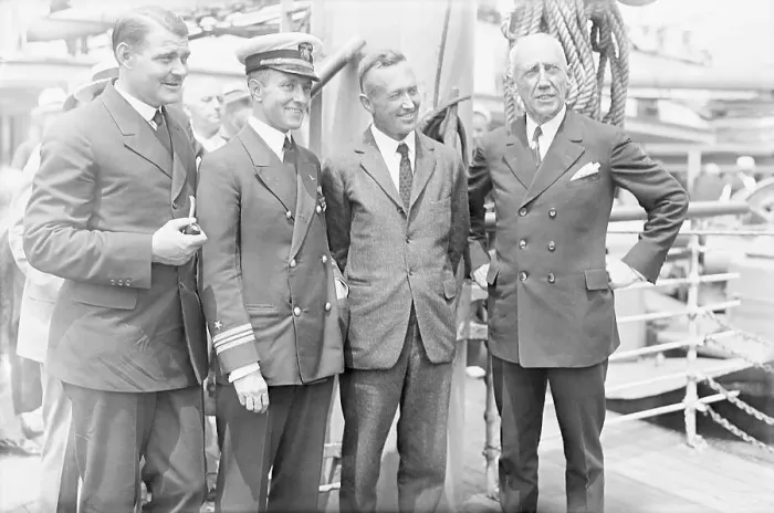 Framed Print : Captain Roald Amundsen with Sailing Partners Framed Print : Captain Roald Amundsen with Sailing Partners