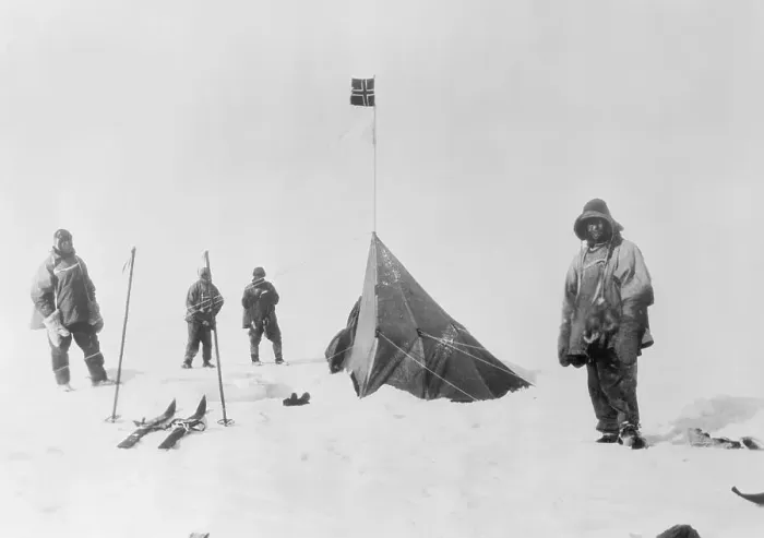 Framed Print : Captain Robert Falcon Scott and Party Viewing Amundsen's Tent Framed Print : Captain Robert Falcon Scott and Party Viewing Amundsen's Tent