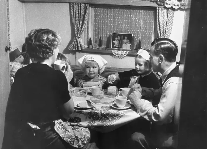 Framed Print : Caravan Meal Framed Print : Caravan Meal