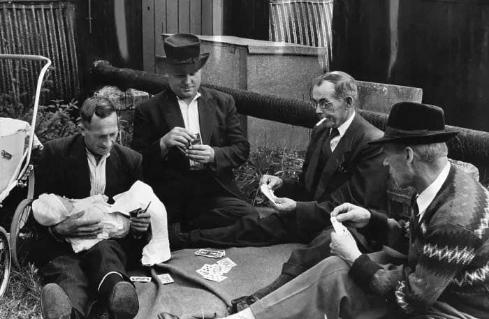 Framed Print : Card Game. A group of Polish immigrants playing cards at a hotel in Gloucestershire Framed Print : Card Game. A group of Polish immigrants playing cards at a hotel in Gloucestershire
