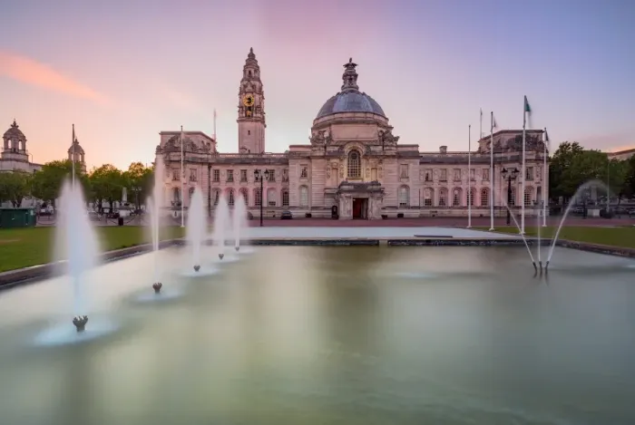 Framed Print : Cardiff City Hall Framed Print : Cardiff City Hall