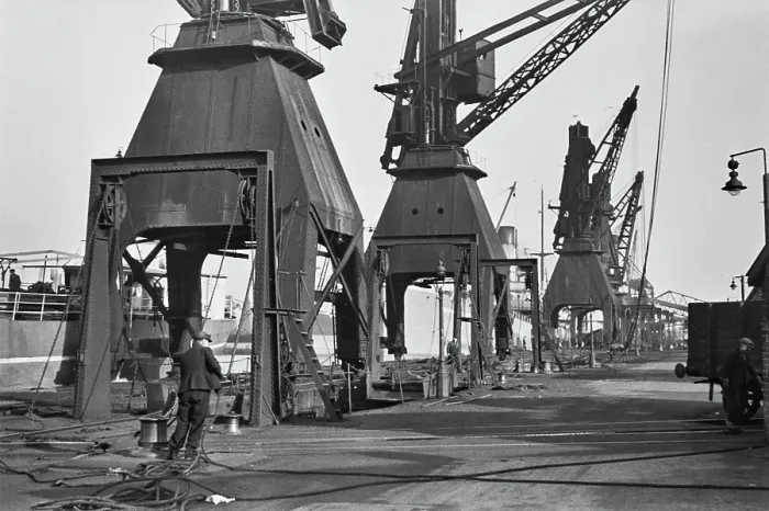 Framed Print : Cardiff Docks Framed Print : Cardiff Docks