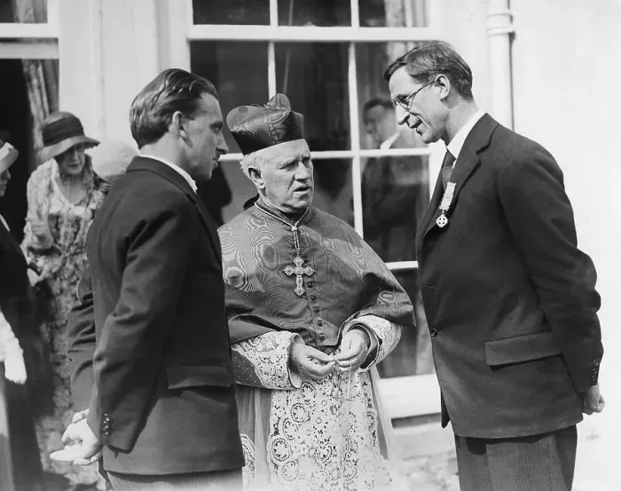 Framed Print : Cardinal Hayes Talking to Eamon de Valera Framed Print : Cardinal Hayes Talking to Eamon de Valera