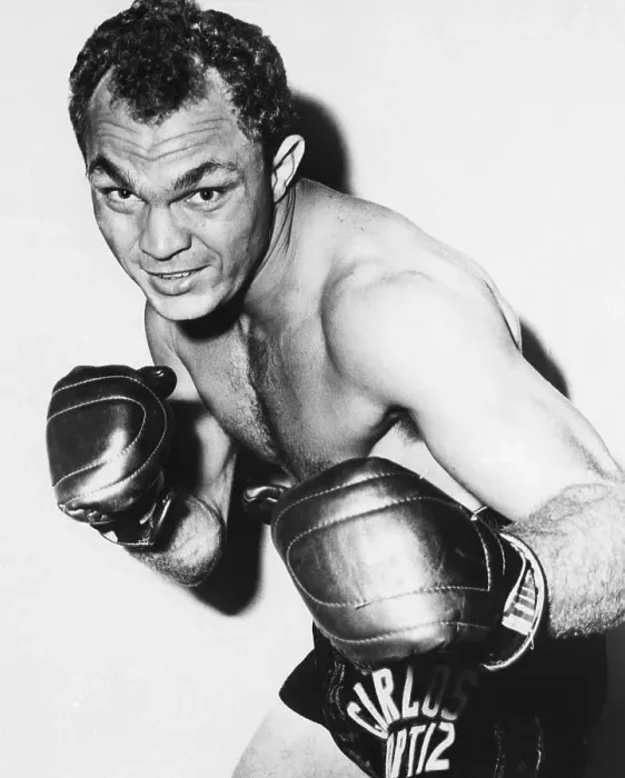 Framed Print : Carlos Ortiz In Boxing Stance Framed Print : Carlos Ortiz In Boxing Stance
