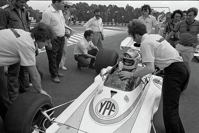 Framed Print : Carlos Reutemann At The Argentine Grand Prix Framed Print : Carlos Reutemann At The Argentine Grand Prix
