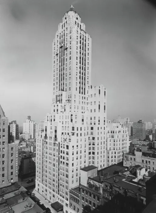 Framed Print : The Carlyle Hotel Framed Print : The Carlyle Hotel