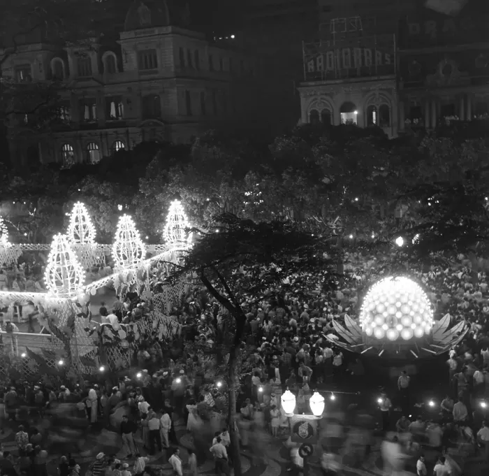 Framed Print : Carnival in Rio de Janeiro Framed Print : Carnival in Rio de Janeiro
