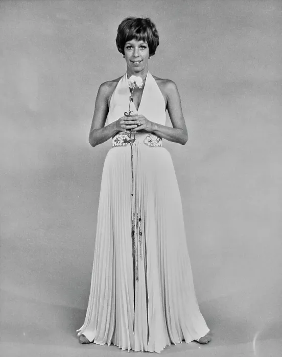 Framed Print : Carol Burnett Framed Print : Carol Burnett