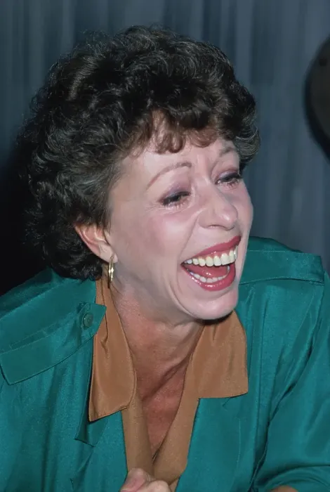 Framed Print : Carol Burnett, American Comedian, Actress & Singer Framed Print : Carol Burnett, American Comedian, Actress & Singer