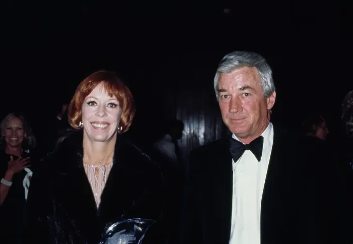 Framed Print : Carol Burnett & Joe Hamilton Framed Print : Carol Burnett & Joe Hamilton