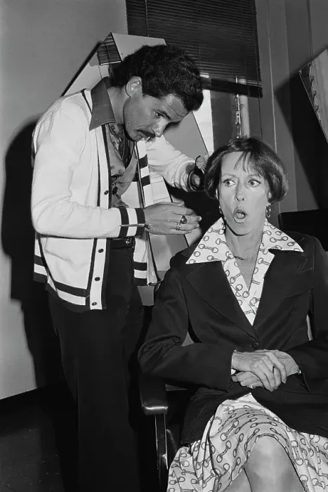 Framed Print : Carol Burnett In The Stylist's Chair Framed Print : Carol Burnett In The Stylist's Chair