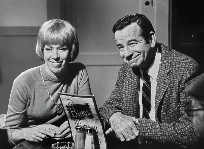 Framed Print : Carol Burnett And Walter Matthau On Set Framed Print : Carol Burnett And Walter Matthau On Set