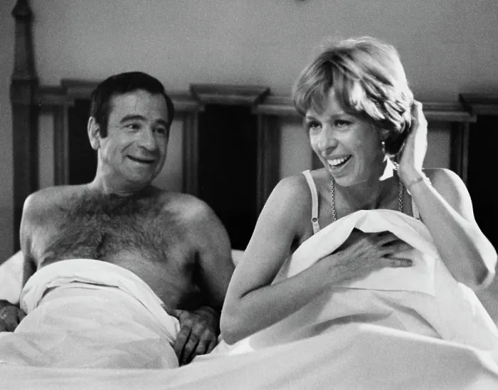 Framed Print : Carol Burnett And Walter Matthau On Set Framed Print : Carol Burnett And Walter Matthau On Set