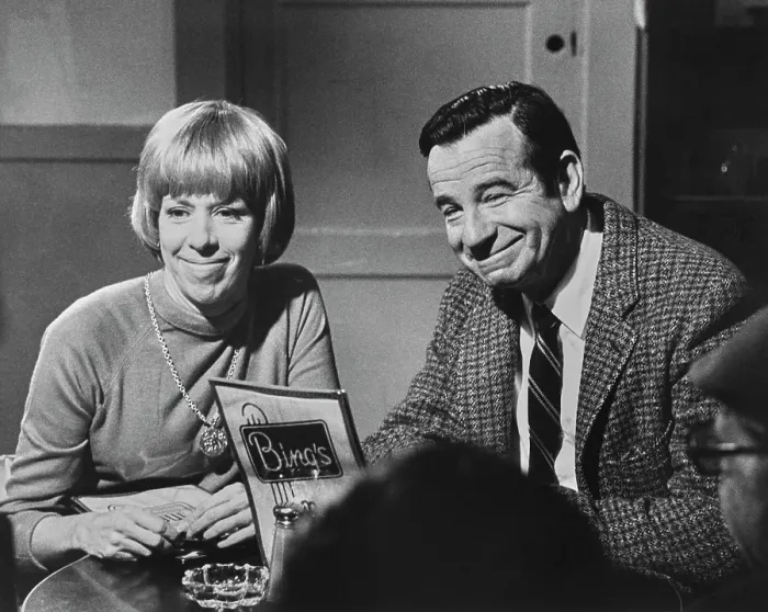 Framed Print : Carol Burnett And Walter Matthau On Set Framed Print : Carol Burnett And Walter Matthau On Set