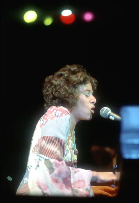 Framed Print : Carole King Performing In LA Framed Print : Carole King Performing In LA