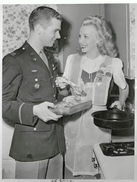 Framed Print : Carole Landis with Husband Thomas C Wallace Framed Print : Carole Landis with Husband Thomas C Wallace