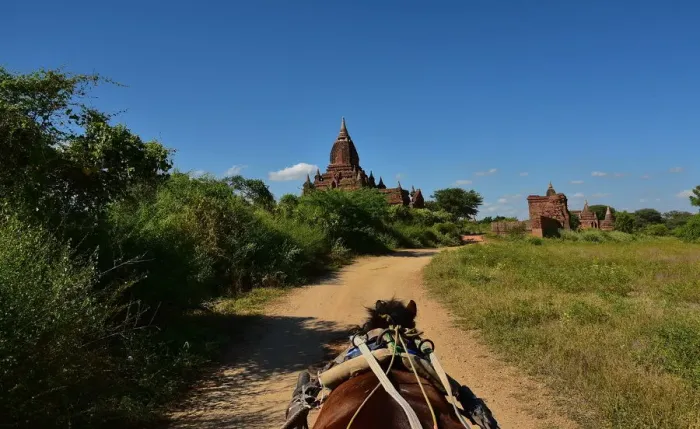 Framed Print : Carriage ride at Bagan Temple Unesco Myanmar Framed Print : Carriage ride at Bagan Temple Unesco Myanmar