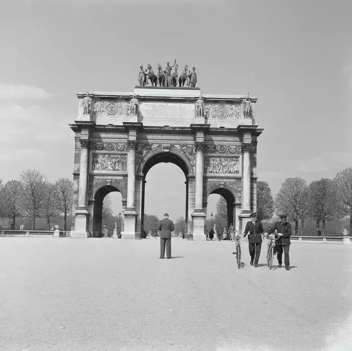 Framed Print : Carrousel In Paris Framed Print : Carrousel In Paris
