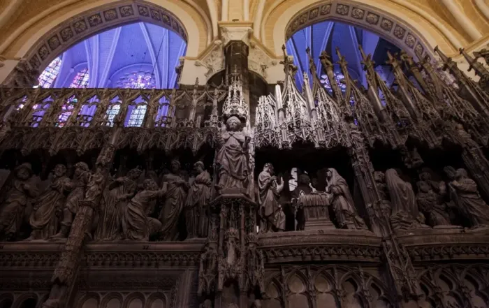 Framed Print : Carved 16th-century chancel screen with sculptures, Cathedral of Notre Dame in Chartres Framed Print : Carved 16th-century chancel screen with sculptures, Cathedral of Notre Dame in Chartres