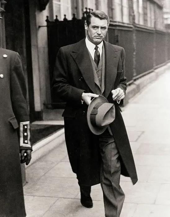 Framed Print : Cary Grant in London Framed Print : Cary Grant in London