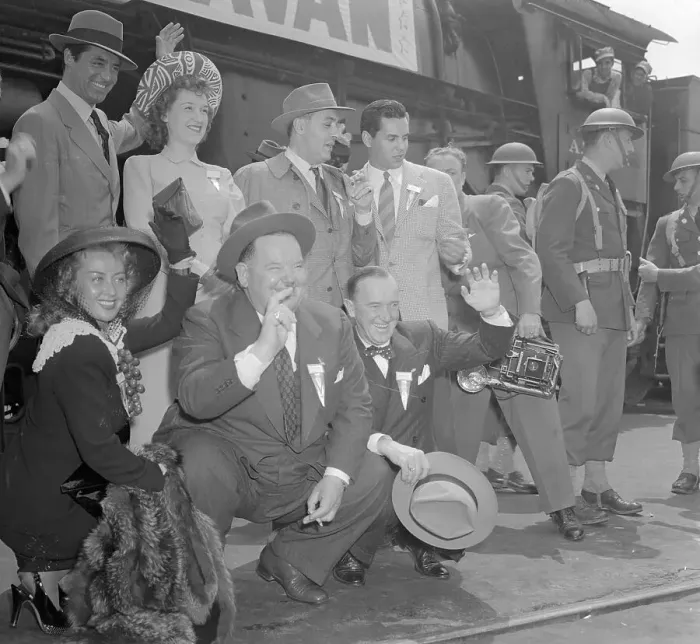 Framed Print : Cary Grant with Other Stars Before Leaving on Tour Framed Print : Cary Grant with Other Stars Before Leaving on Tour