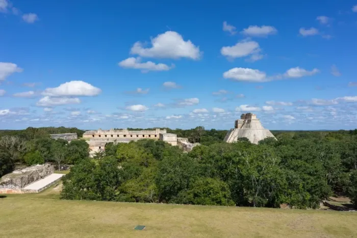 Framed Print : Casa del Adivino, Uxmal Framed Print : Casa del Adivino, Uxmal
