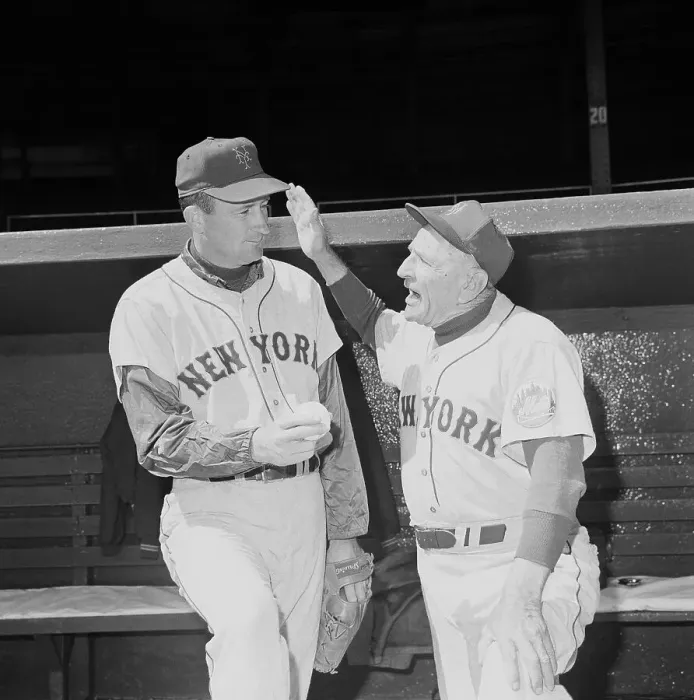 Framed Print : Casey Stengel Conversing with Roger Craig Framed Print : Casey Stengel Conversing with Roger Craig