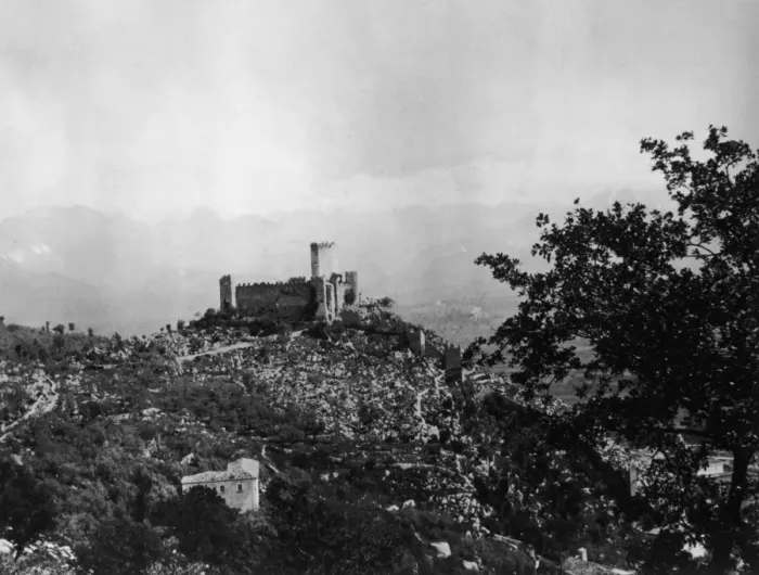 Framed Print : Cassino Castle Framed Print : Cassino Castle