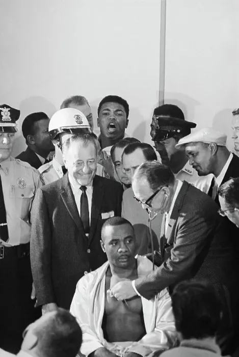Framed Print : Cassius Clay Shouting at Sonny Liston During Weigh In
