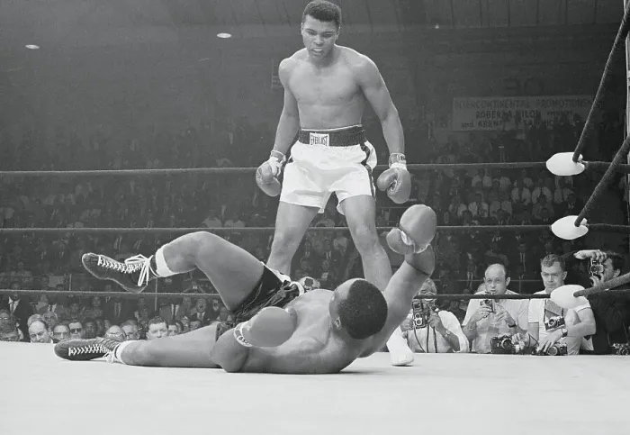 Framed Print : Cassius Clay and Sonny Liston Framed Print : Cassius Clay and Sonny Liston