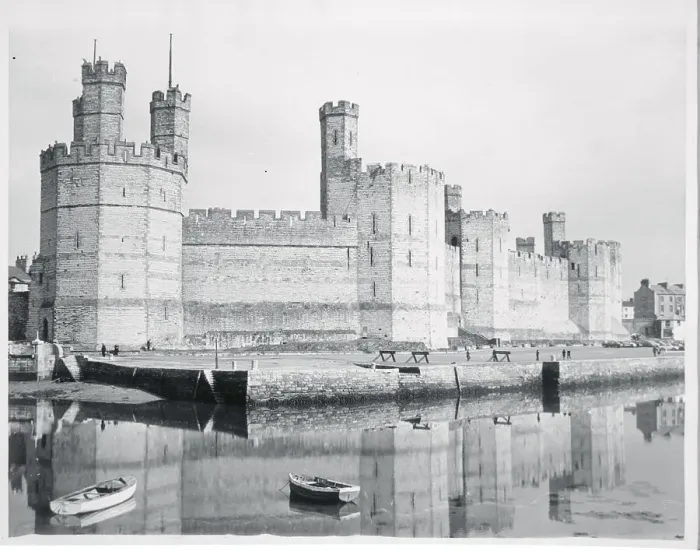 Framed Print : Castle in Caernarvon for Prince Charles Investiture Framed Print : Castle in Caernarvon for Prince Charles Investiture