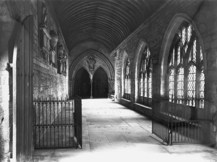 Framed Print : Cathedral Cloisters Framed Print : Cathedral Cloisters