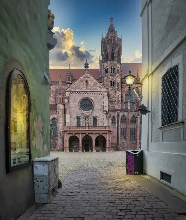 Framed Print : The cathedral of Freiburg im Breisgau, Germany