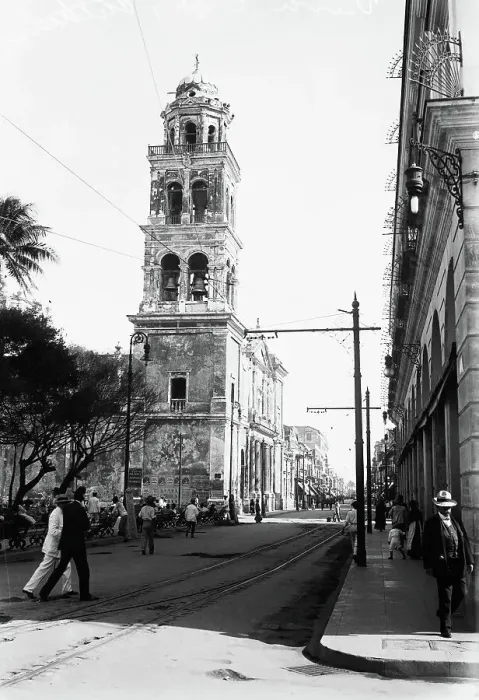 Framed Print : Cathedral in Mexico Framed Print : Cathedral in Mexico