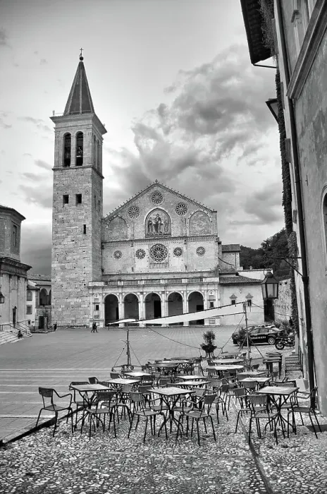 Framed Print : Cathedral of Santa Maria Assunta in Spoleto