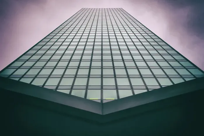 Framed Print : The CB21 office tower at La Defense, Courbevoie, France Framed Print : The CB21 office tower at La Defense, Courbevoie, France