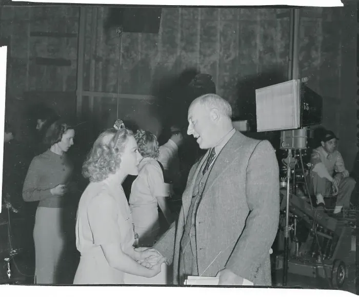 Framed Print : Cecil B. DeMille Talking With Franciska Gaal Framed Print : Cecil B. DeMille Talking With Franciska Gaal
