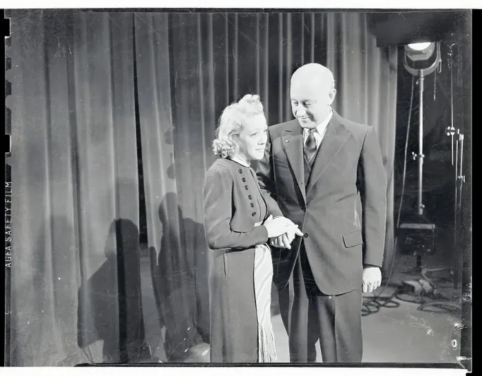 Framed Print : Cecil B. DeMille Turning Actor With Franciska Gaal Framed Print : Cecil B. DeMille Turning Actor With Franciska Gaal