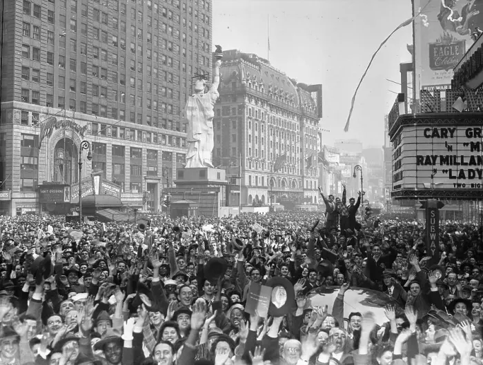 Framed Print : Celebrants in Times Square on V-E Day Framed Print : Celebrants in Times Square on V-E Day