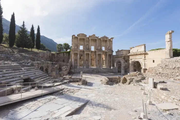 Framed Print : Celsus Library in Ephesus, Turkey Framed Print : Celsus Library in Ephesus, Turkey