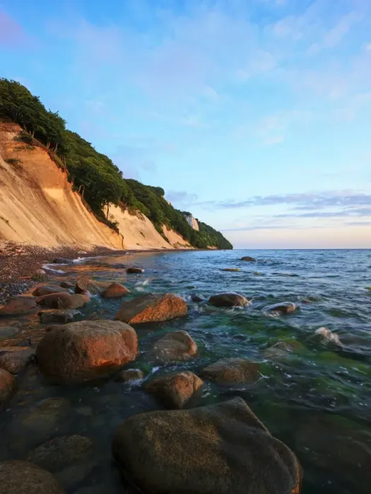Framed Print : Chalk cliffs with the Koenigsstuhl cliff in the early morning, Sassnitz, Rugen, Mecklenburg-Western Pomerania, Germany Framed Print : Chalk cliffs with the Koenigsstuhl cliff in the early morning, Sassnitz, Rugen, Mecklenburg-Western Pomerania, Germany
